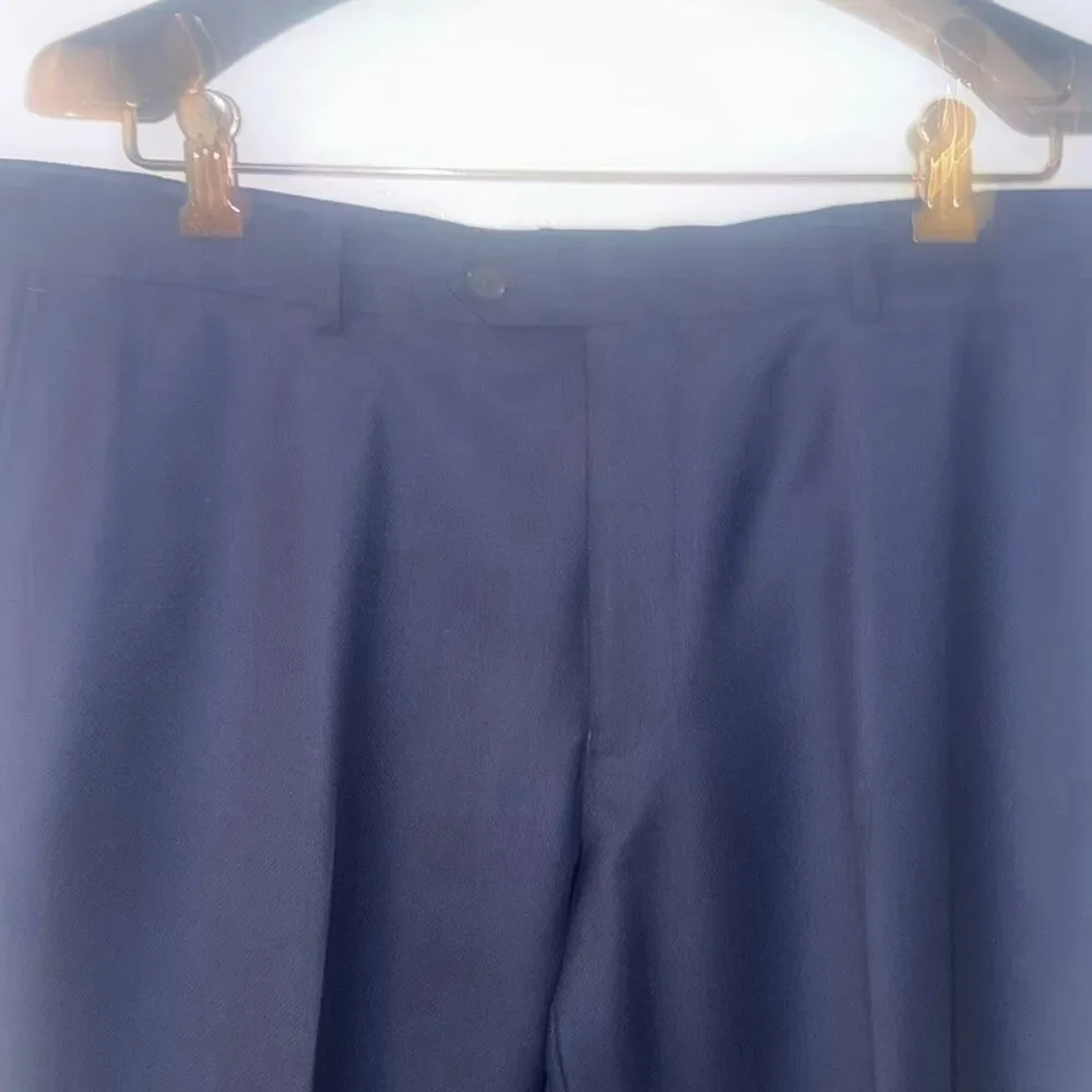 CHARLES TYRWHITT Navy Blue Wool Suit-42S 36x30